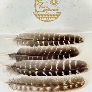 Feathers for smudging